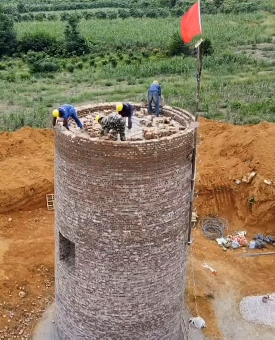 烟囱新建公司的精艺精湛之道,筑就工业新地标